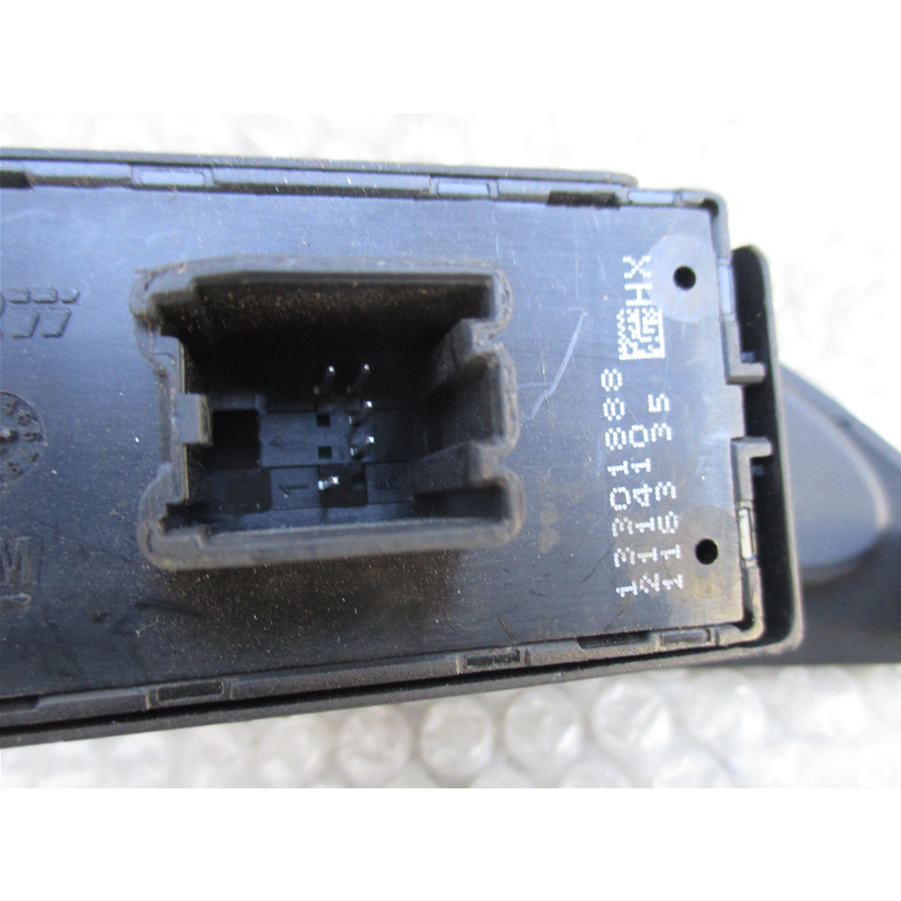 INTERRUTTORE ALZAVETRO POSTERIORE SINISTRO OPEL ASTRA J [2009-2015] 13301888