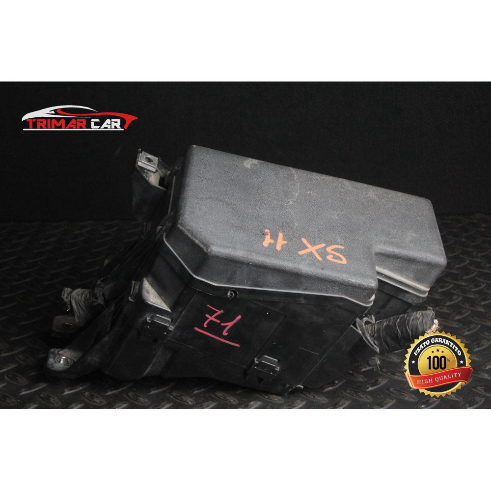 82641-47020 CENTRALINA SCATOLA PORTAFUSIBILI TOYOTA RAV4 3 III (A3)(05-13)   2.2 D 4WD 177CV 130KW COD MOTORE: 2AD-FHV