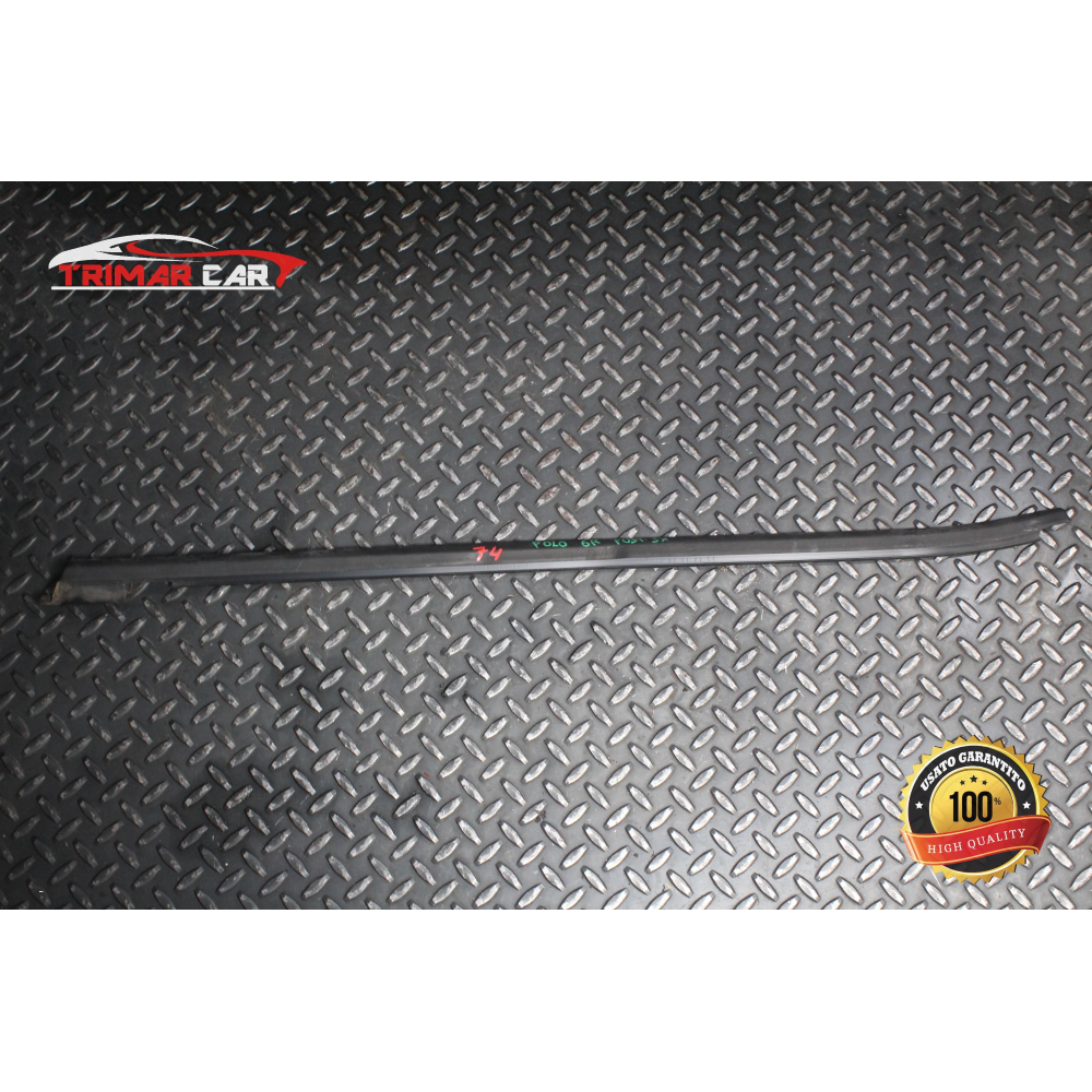 6R6839477 RASCHIAVETRO ESTERNO POSTERIORE SINISTRO VW POLO (6R,6C)(2009-2017)