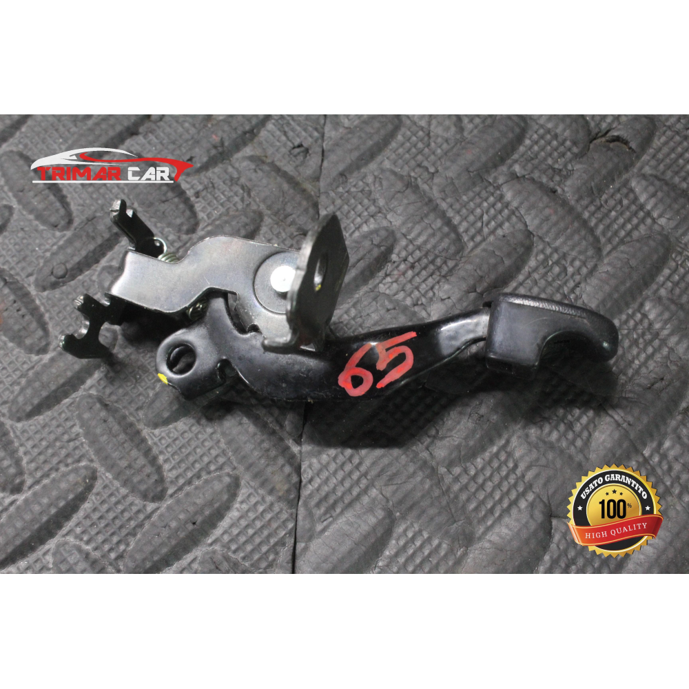 815702H001 LEVA APERTURA SPORTELLINO CARBURANTE HYUNDAI ix35 (LM,EL,ELH)(2009>) 1.7 CRDI 116CV 85KW COD MOT; D4FD