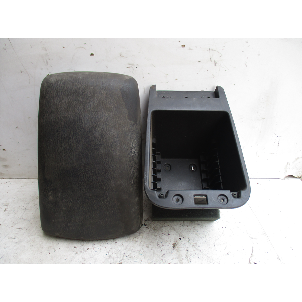 BRACCIOLO POGGIA GOMITO JEEP CHEROKEE (KJ) [01-08] COD: A06Z100GJJK