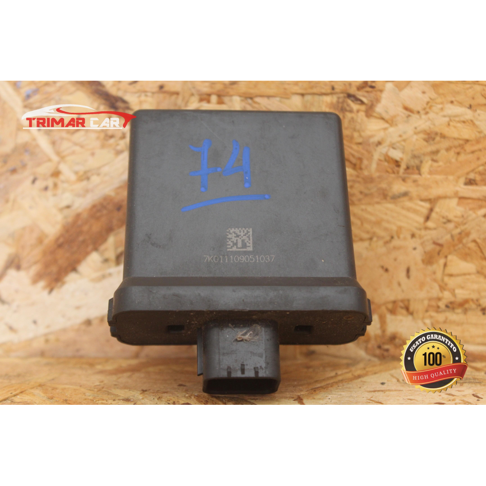 K57010712AD CENTRALINA REGOLAZIONE FARI XENON LANCIA THEMA 2 (LX)(2011 >) 3.0D 239CV 176KW VM24D / EXF