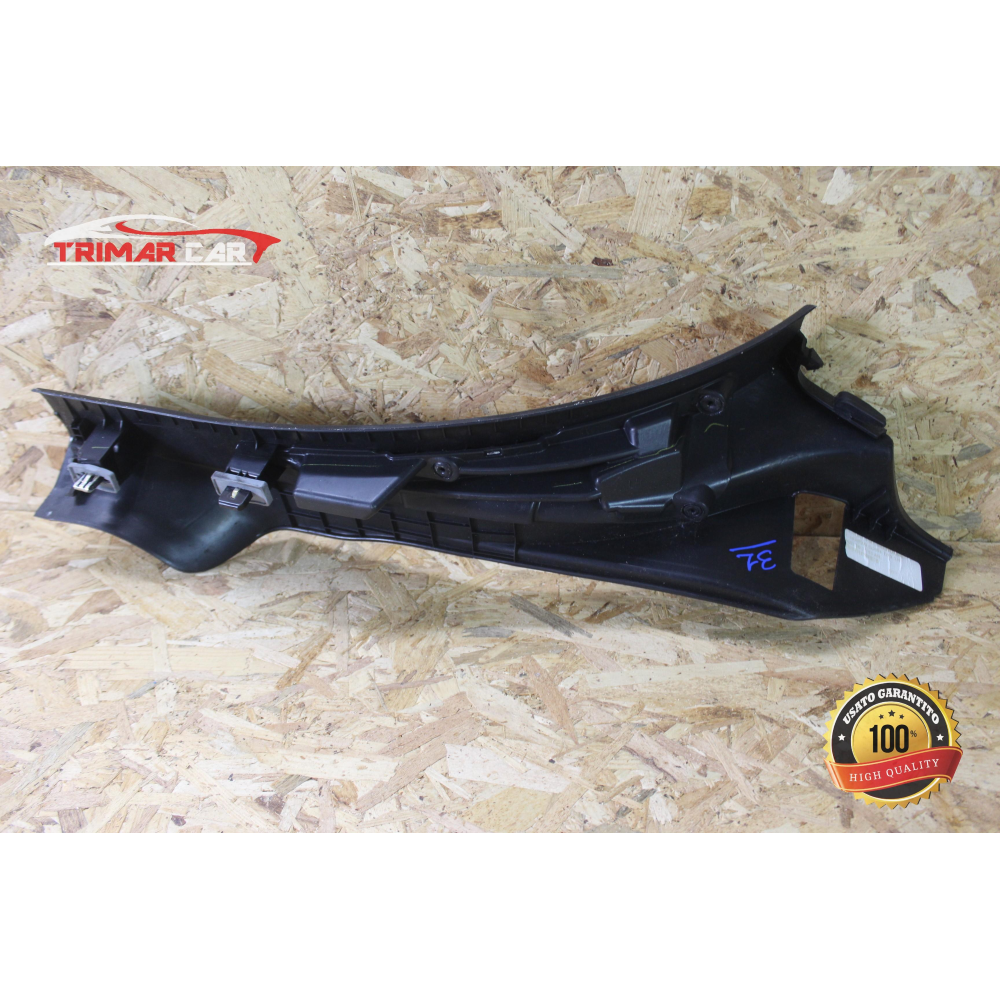 1KL39DX9AE PROFILO BATTITACCO POSTERIORE SINISTRO LANCIA THEMA 2 (LX)(2011 >) 3.0 D 239CV 176KW COD MOT; EXF