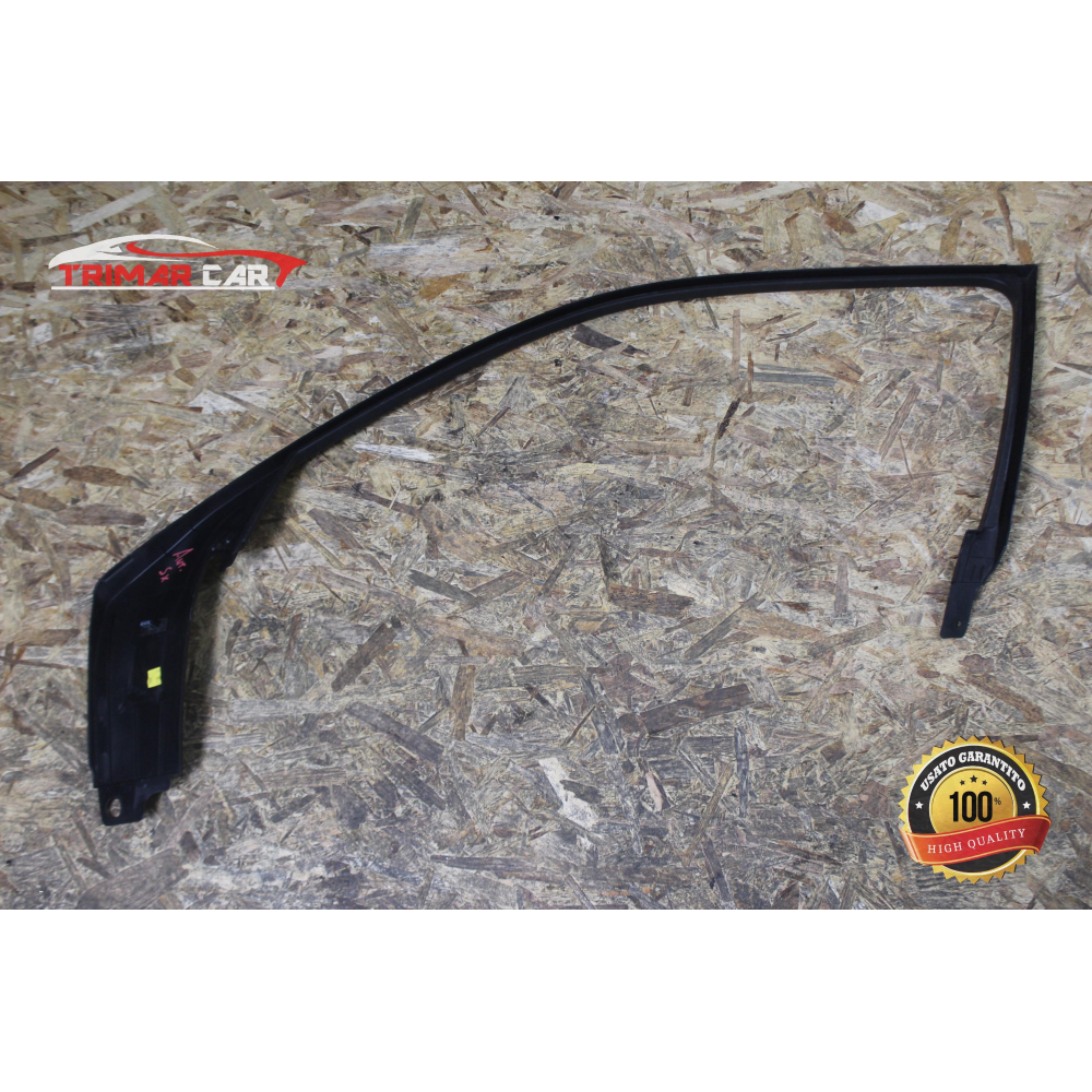 55315135AC MODANATURA SPORTELLO ANTERIORE SINISTRO LANCIA THEMA 2 (LX)(2011 >) 3.0 D 239CV 176KW COD MOT; EXF