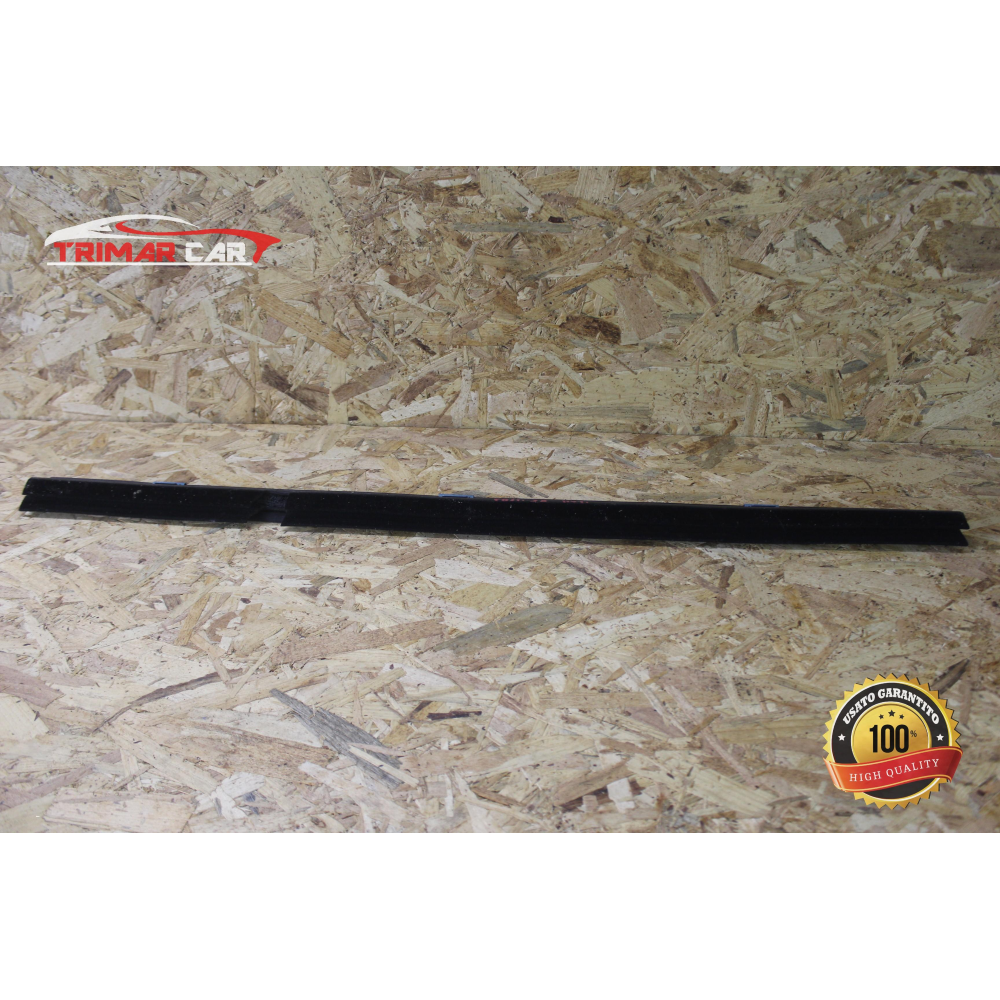 RASCHIAVETRO INTERNO POSTERIORE SINISTRO LANCIA THEMA 2 (LX)(2011 >) 3.0 D 239CV 176KW COD MOT; EXF