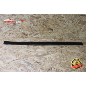 RASCHIAVETRO INTERNO ANTERIORE DESTRO LANCIA THEMA 2 (LX)(2011 >) 3.0 D 239CV 176KW COD MOT; EXF