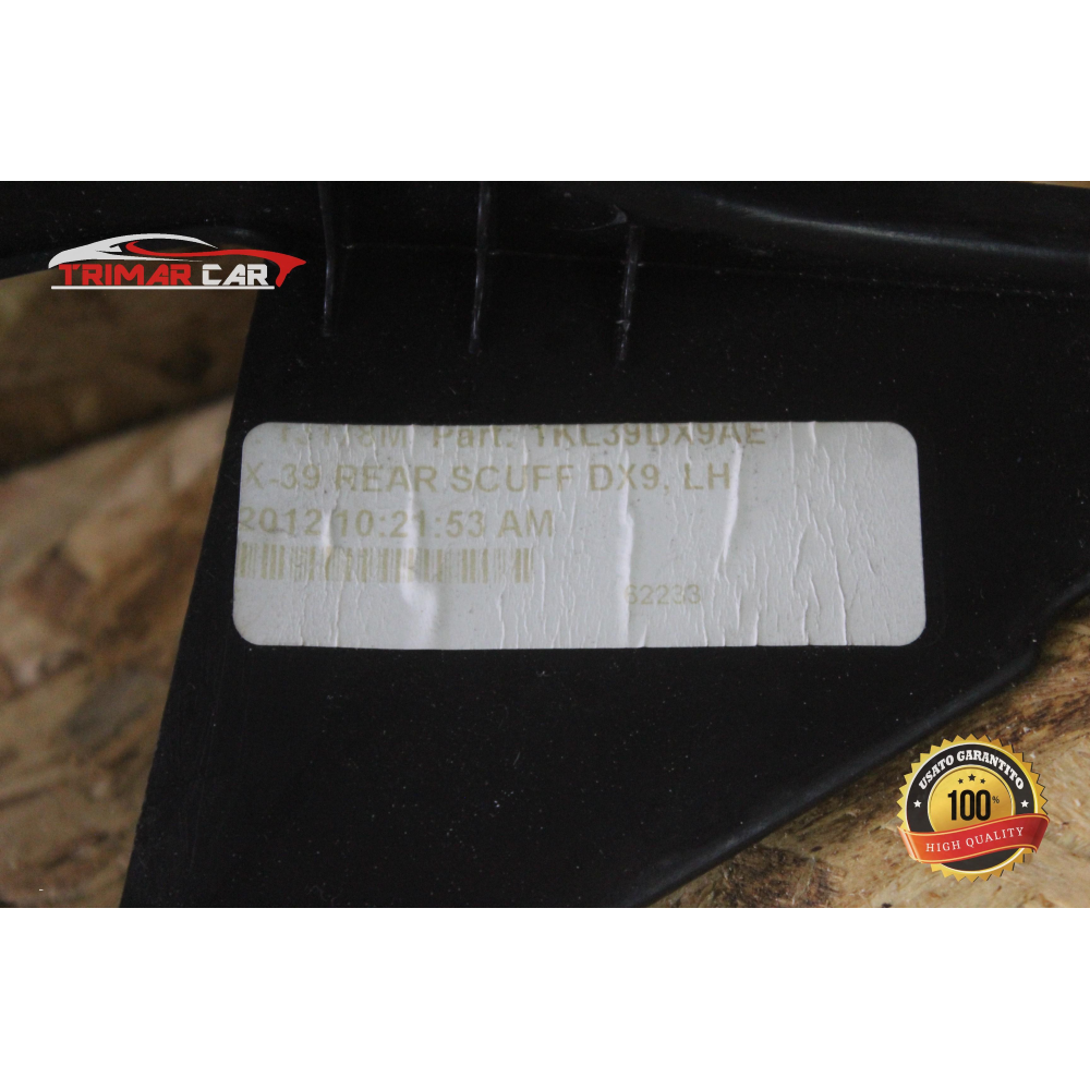 1KL39DX9AE PROFILO BATTITACCO POSTERIORE SINISTRO LANCIA THEMA 2 (LX)(2011 >) 3.0 D 239CV 176KW COD MOT; EXF