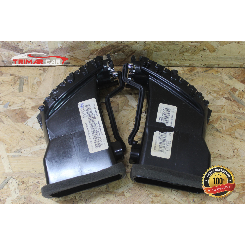 600026418 COPPIA BOCCHETTE ARIA ANTERIORI  LANCIA THEMA 2 (LX)(2011 >) 3.0 D 239CV 176KW COD MOT; EXF