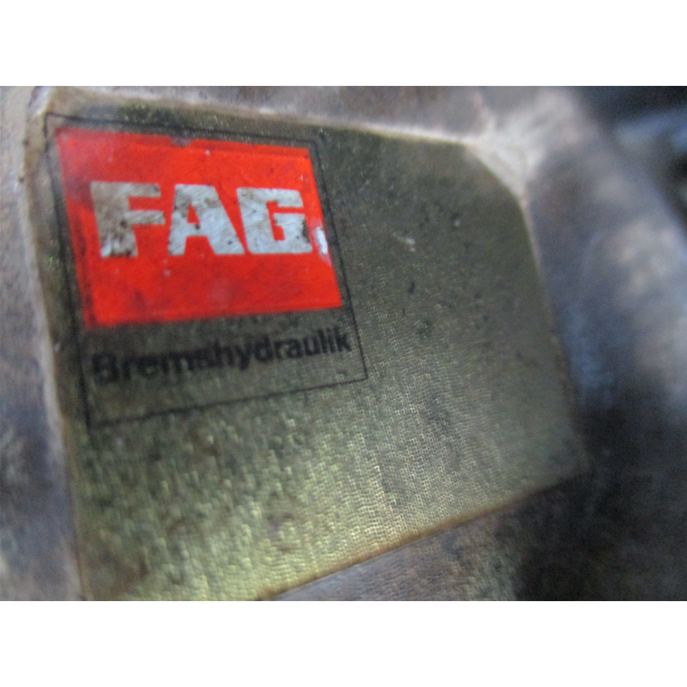 SERVOFRENO VW GOLF 2 II (19E_1G1) [1983-1992] 1.6 TD