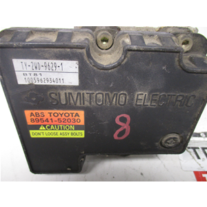 POMPA CENTRALINA ABS TOYOTA YARIS 1 [99-05] 44510-52030 89541-52030 9303D0593