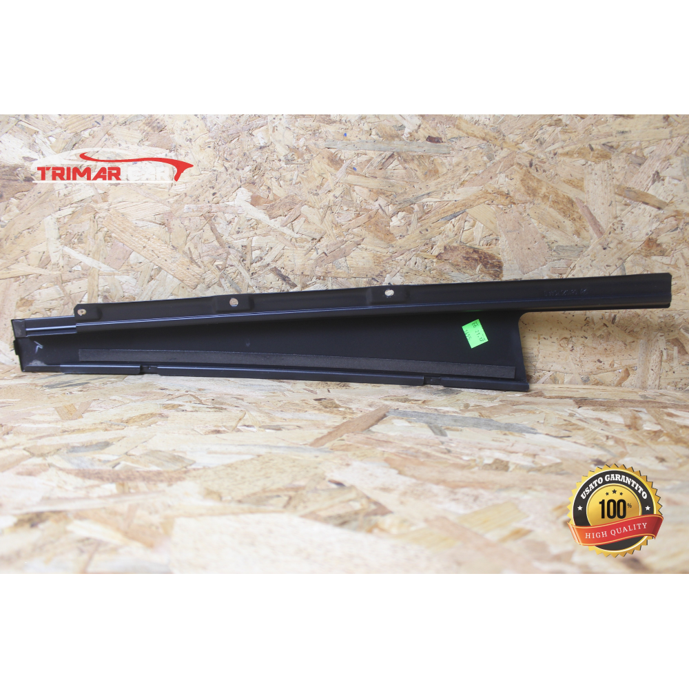 LATERALE MODANATURA SPORTELLO POSTERIORE DESTRO JEEP CHEROKEE 5 (KL)(2013 >) 2.2 CRD COD MOT; LAU61